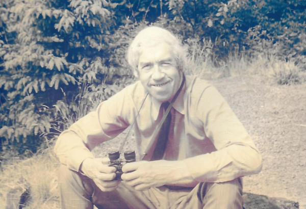 Kenneth Williamson pictured in 1976.jpg